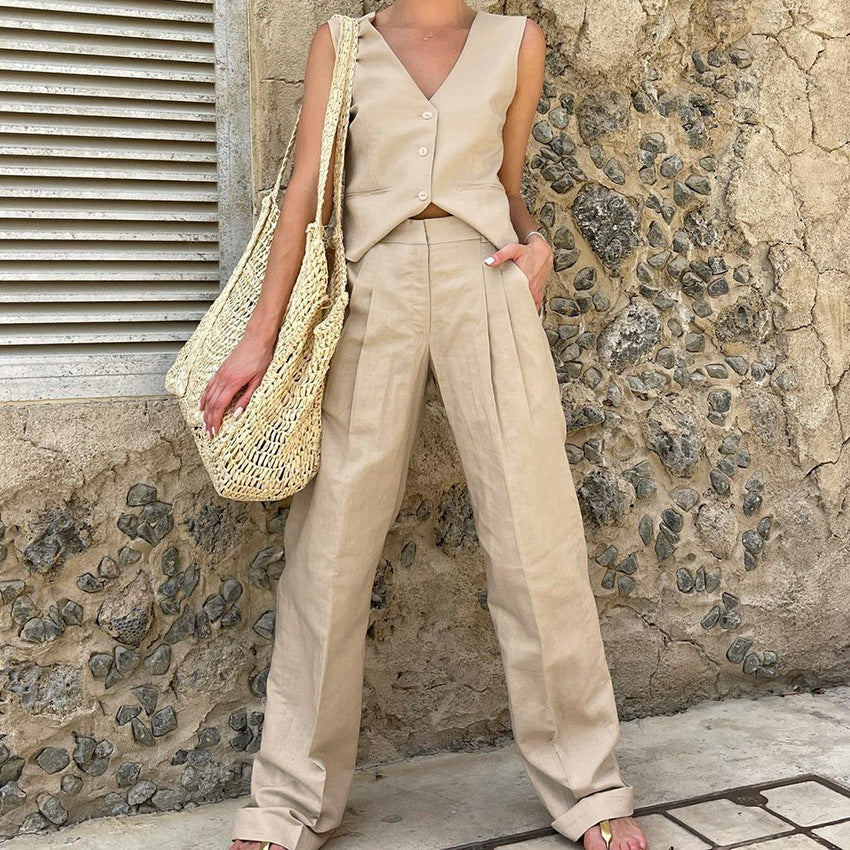 Conjunto traje pantalón y chaleco mujer color beige o rosa