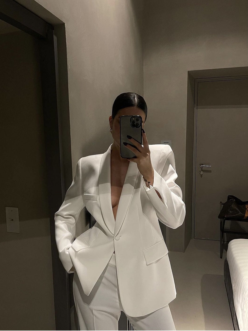 Traje chaqueta pantalón mujer blanco