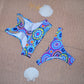 Bikini top deportivo multicolor tanga